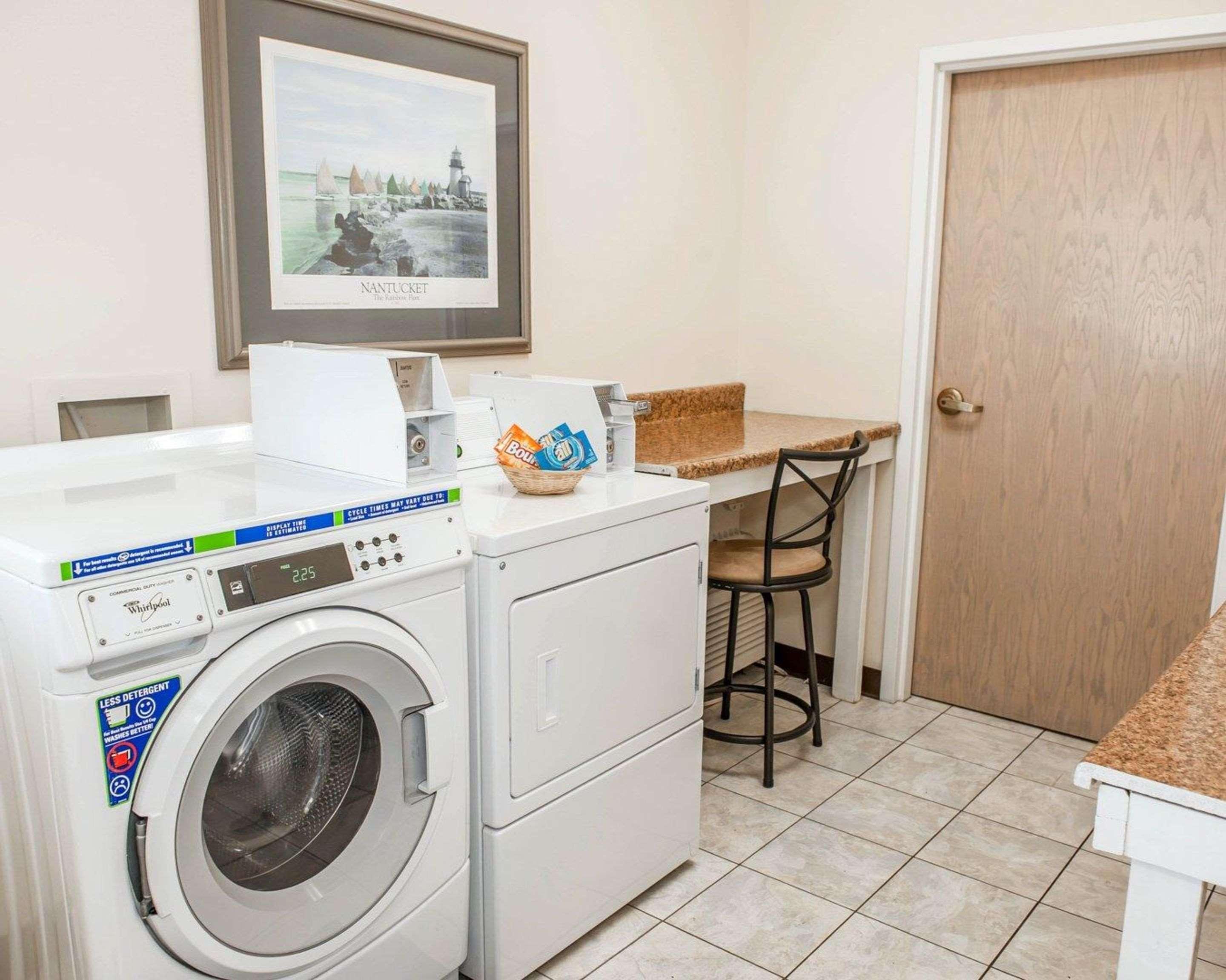 Comfort Suites Fort Wayne - Southwest Екстер'єр фото