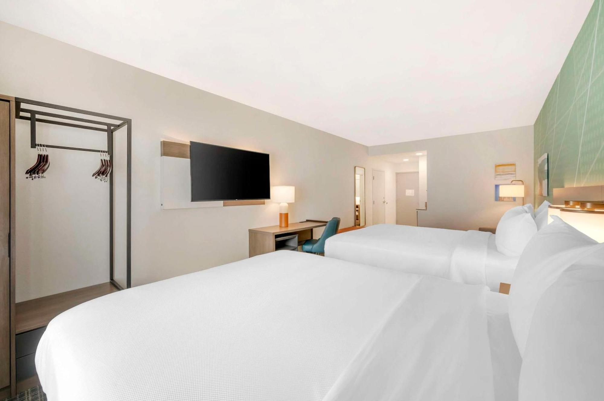 Comfort Suites Fort Wayne - Southwest Екстер'єр фото