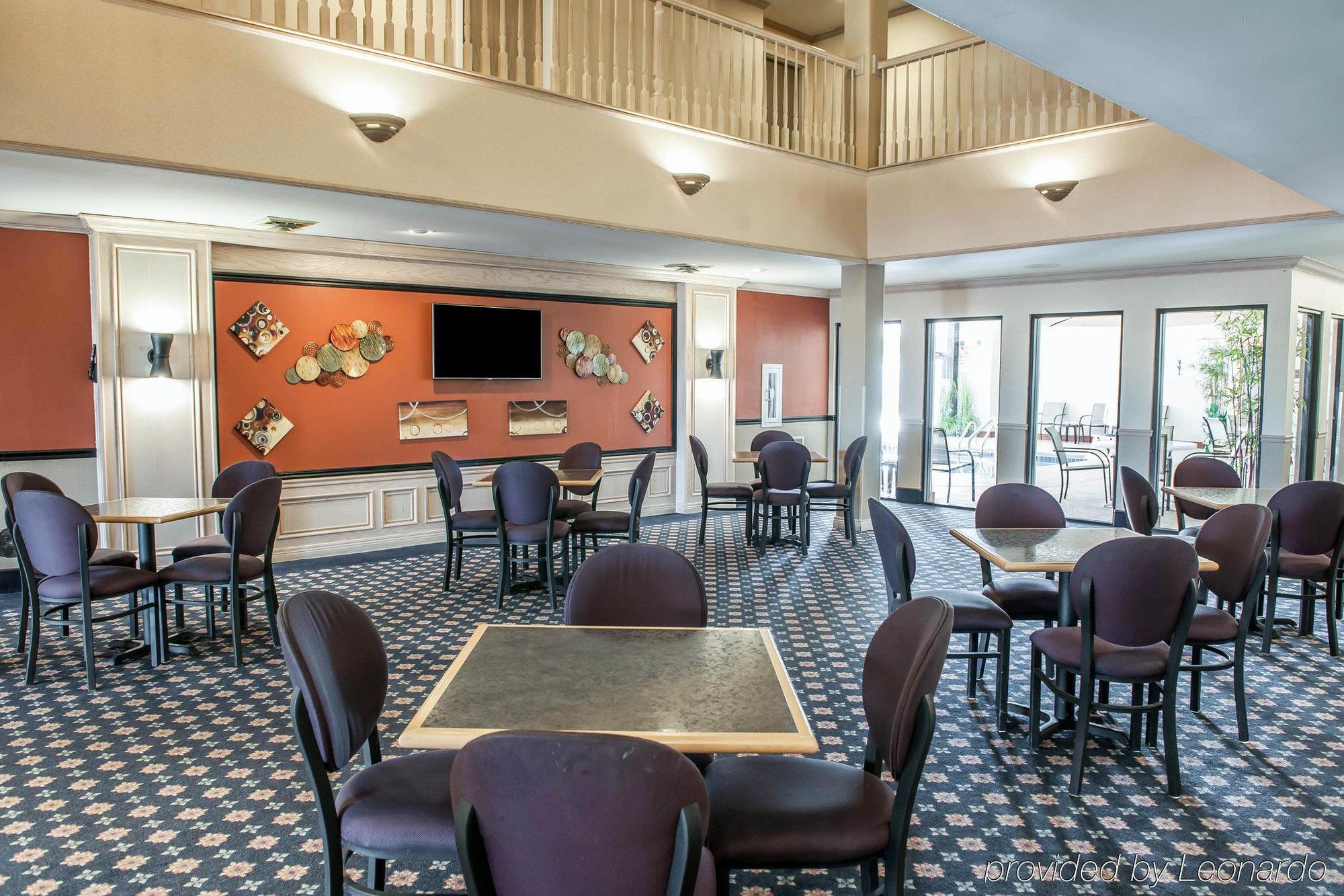 Comfort Suites Fort Wayne - Southwest Екстер'єр фото